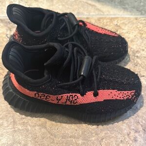 Yeezy 350 size 7c